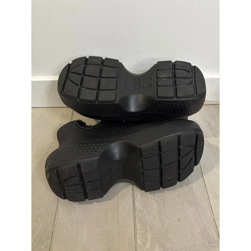 Crocs Boots M9 W11 Black Stomp Shorty Lined Chunky Platform Faux Fur Unisex